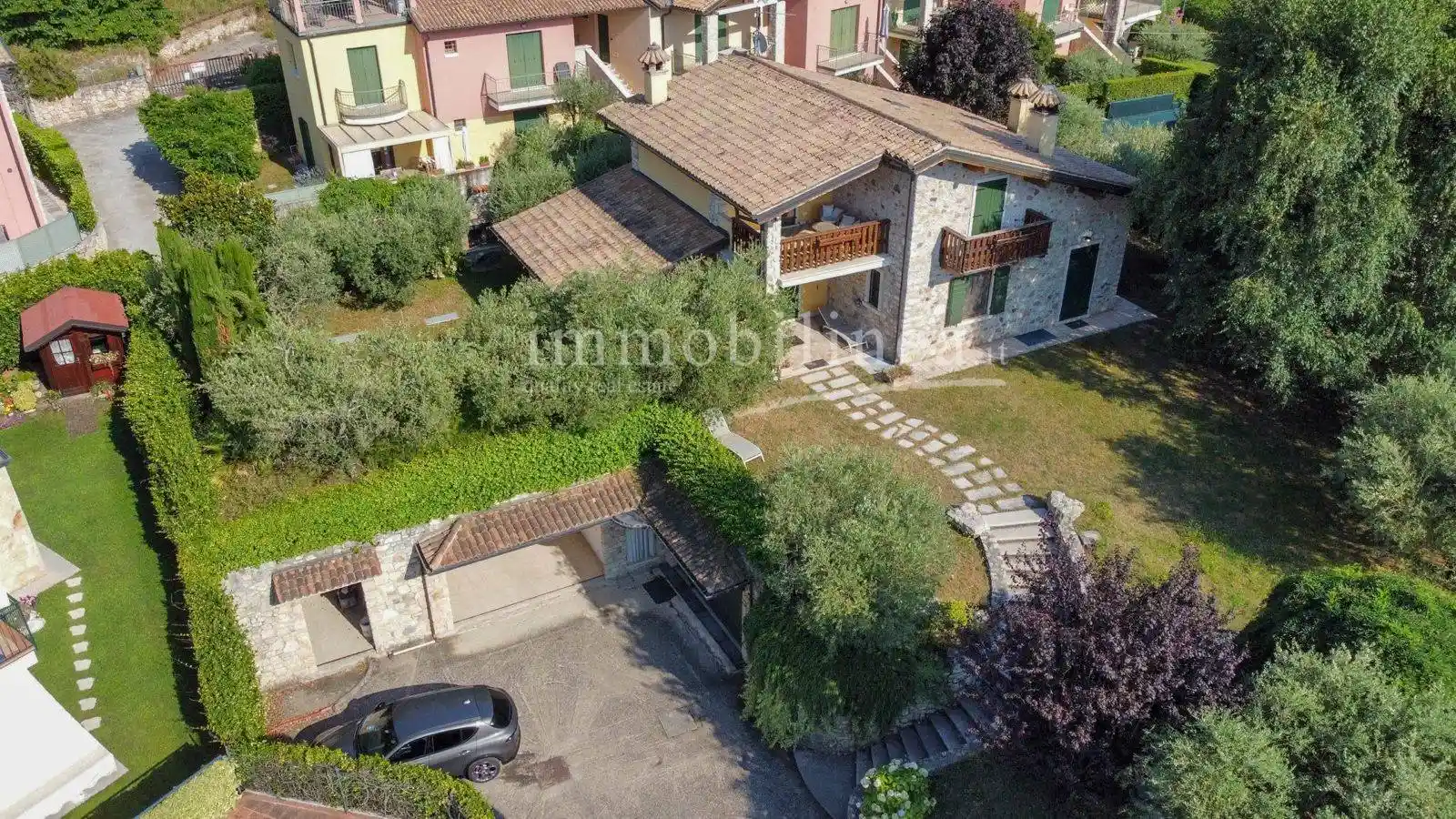 Villa in vendita a Torri del Benaco