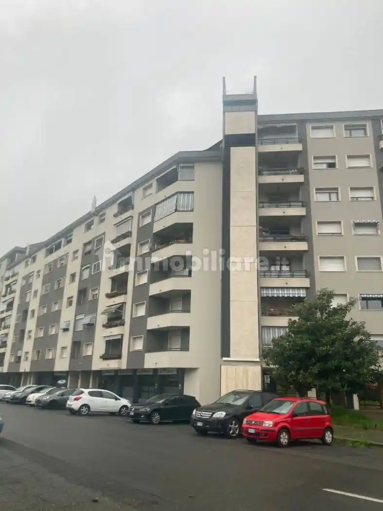 Trilocale via Giovanni Verga 2, Venaria Reale - foto 3