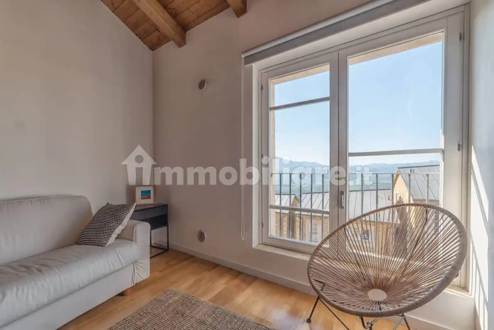 Appartamento in vendita a Montalcino