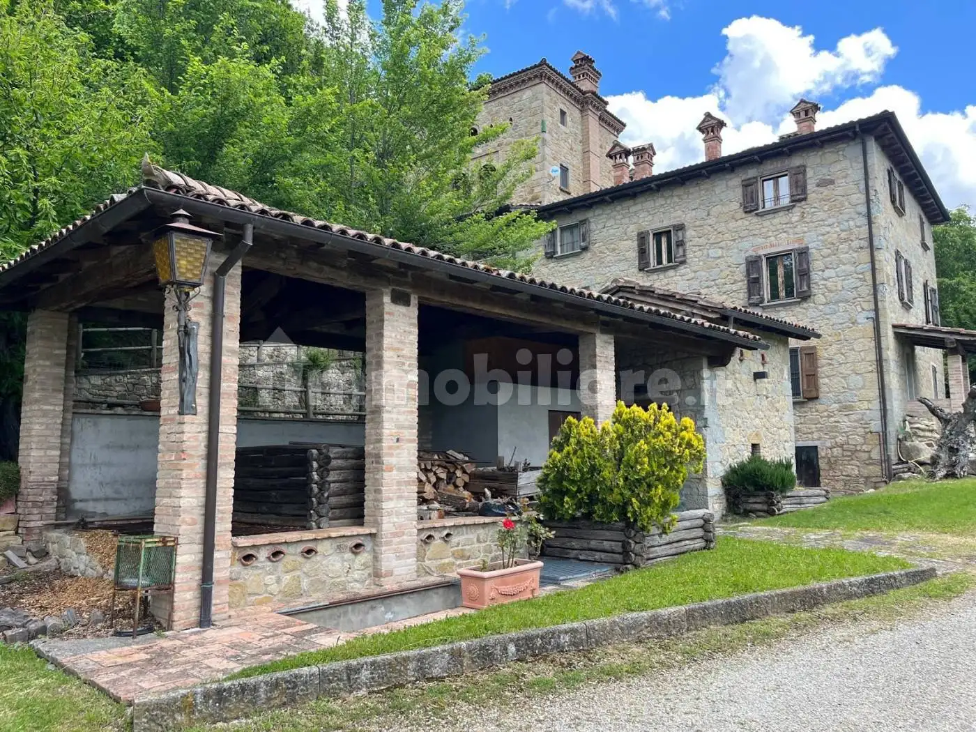 Rustico - Casale in vendita a Castel d'Aiano