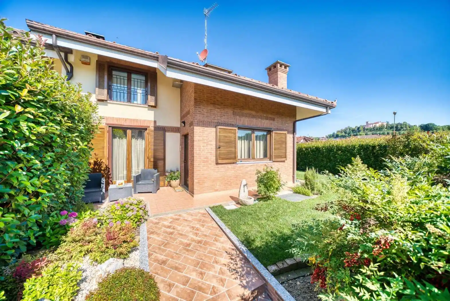 Casa indipendente in vendita a Reano