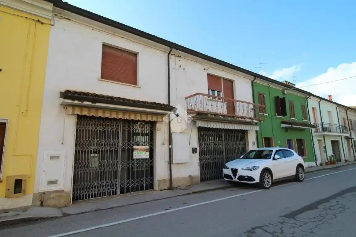 Casa indipendente in vendita a Suzzara