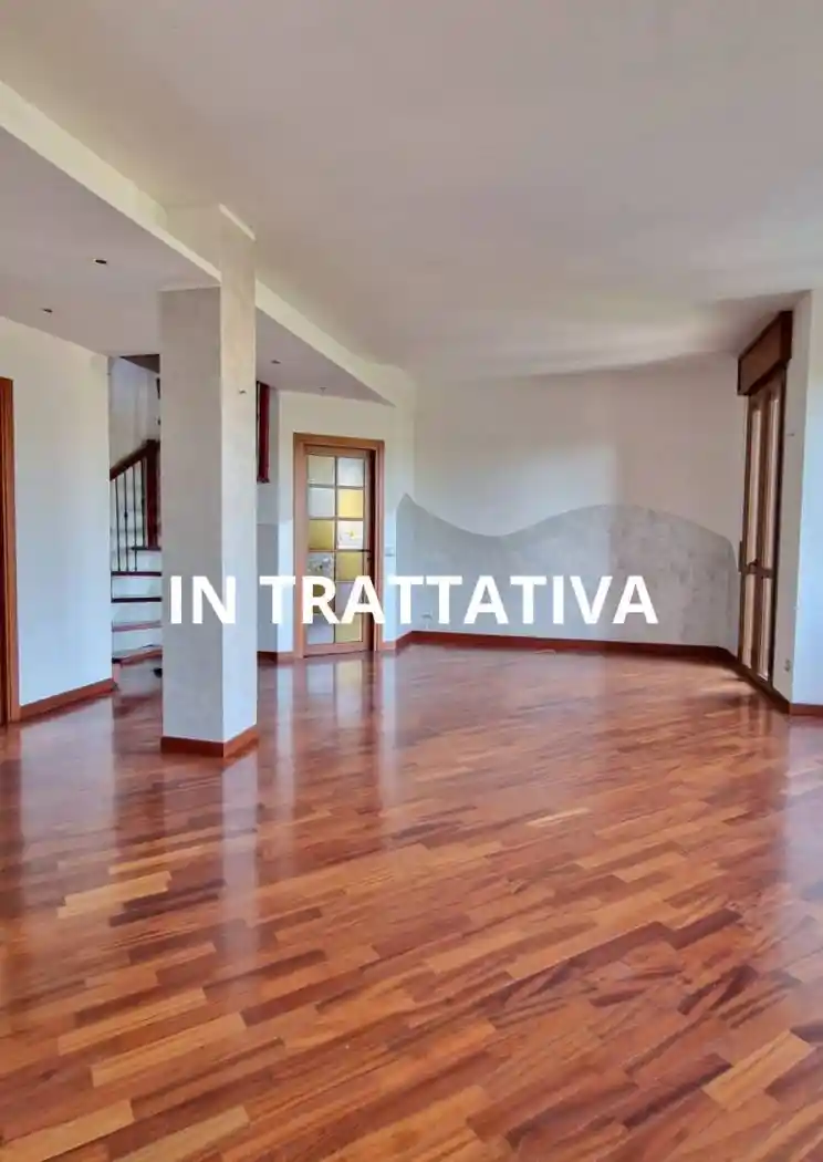 Appartamento in vendita a Desio