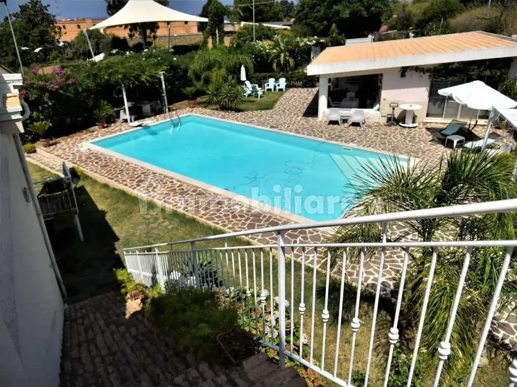 Villa in vendita a Villa San Giovanni