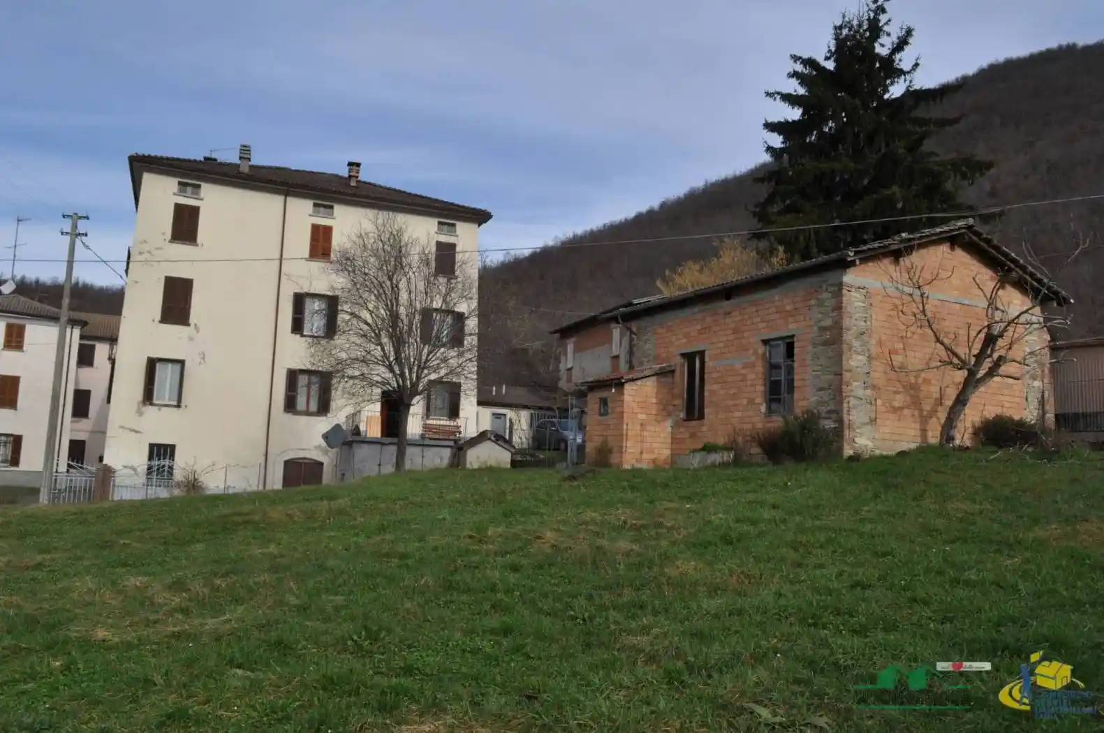 Villa in vendita a Bardi