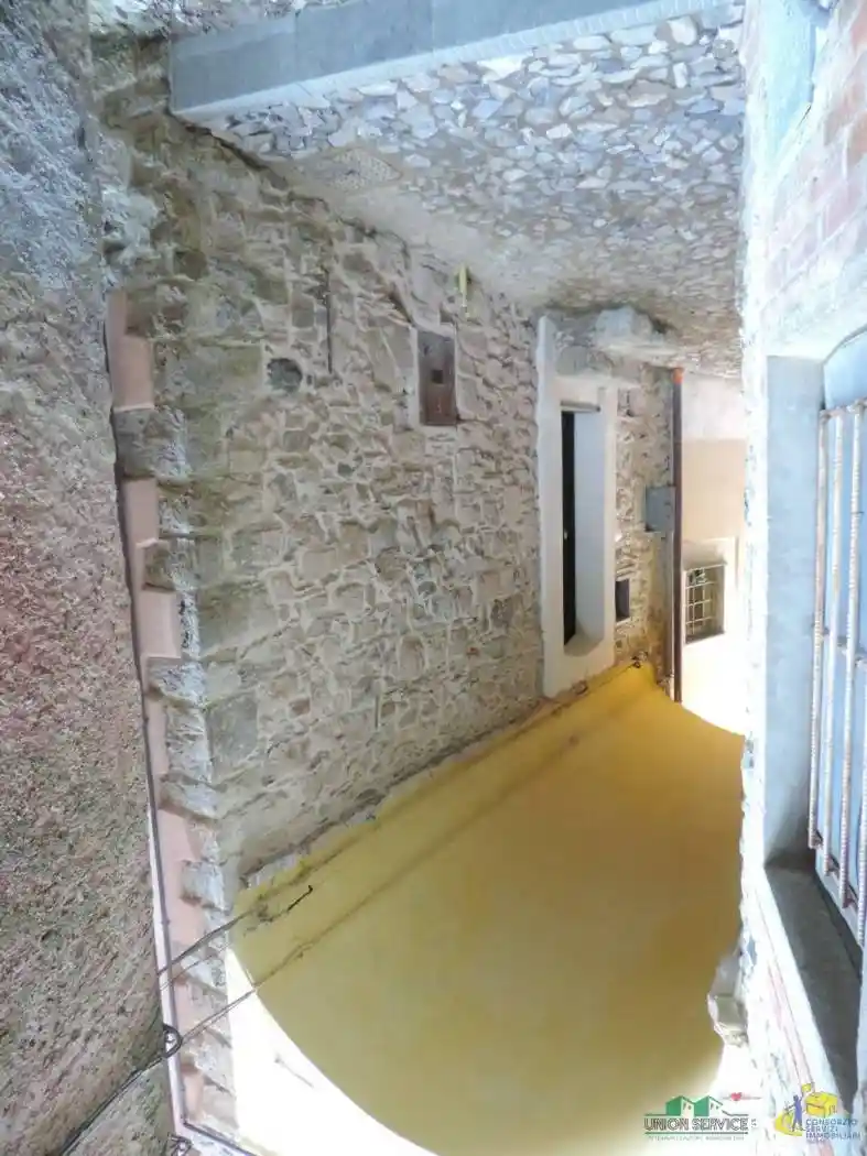 Villa in vendita a Castiglione Chiavarese