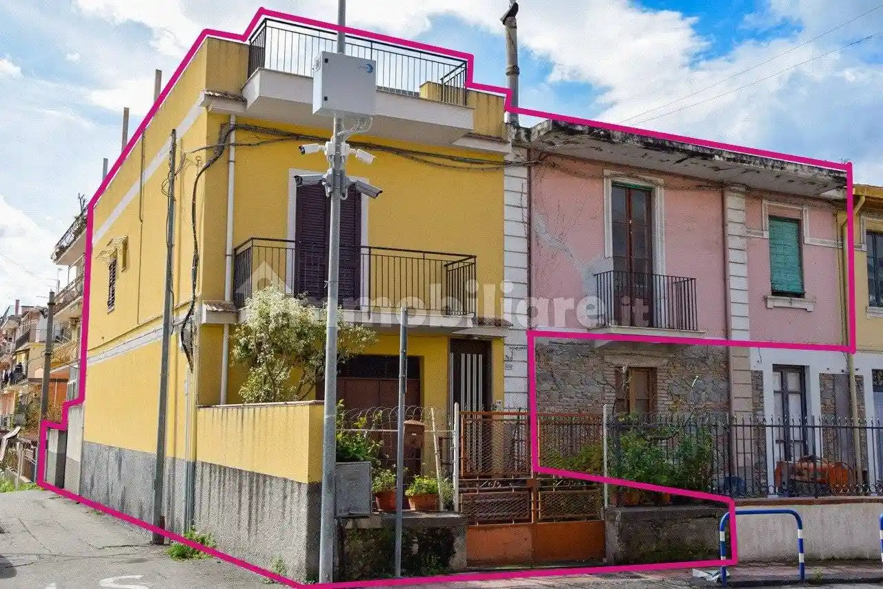 Villetta a schiera in vendita a Giardini-Naxos