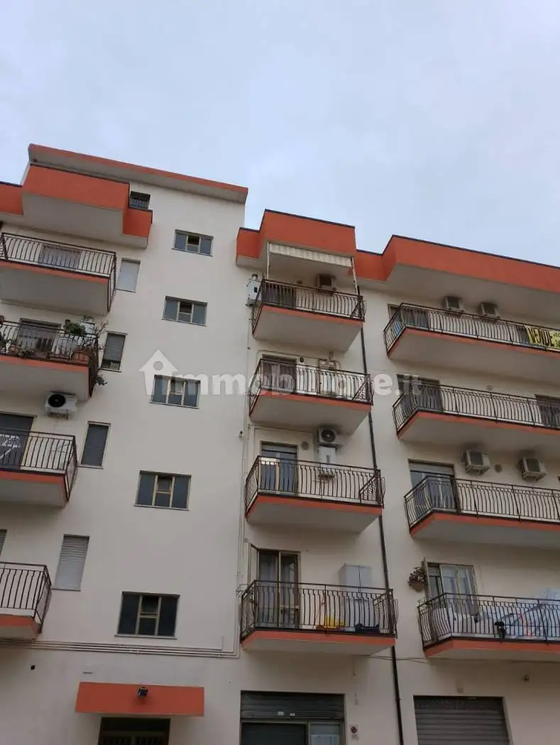 Appartamento in vendita a Davoli