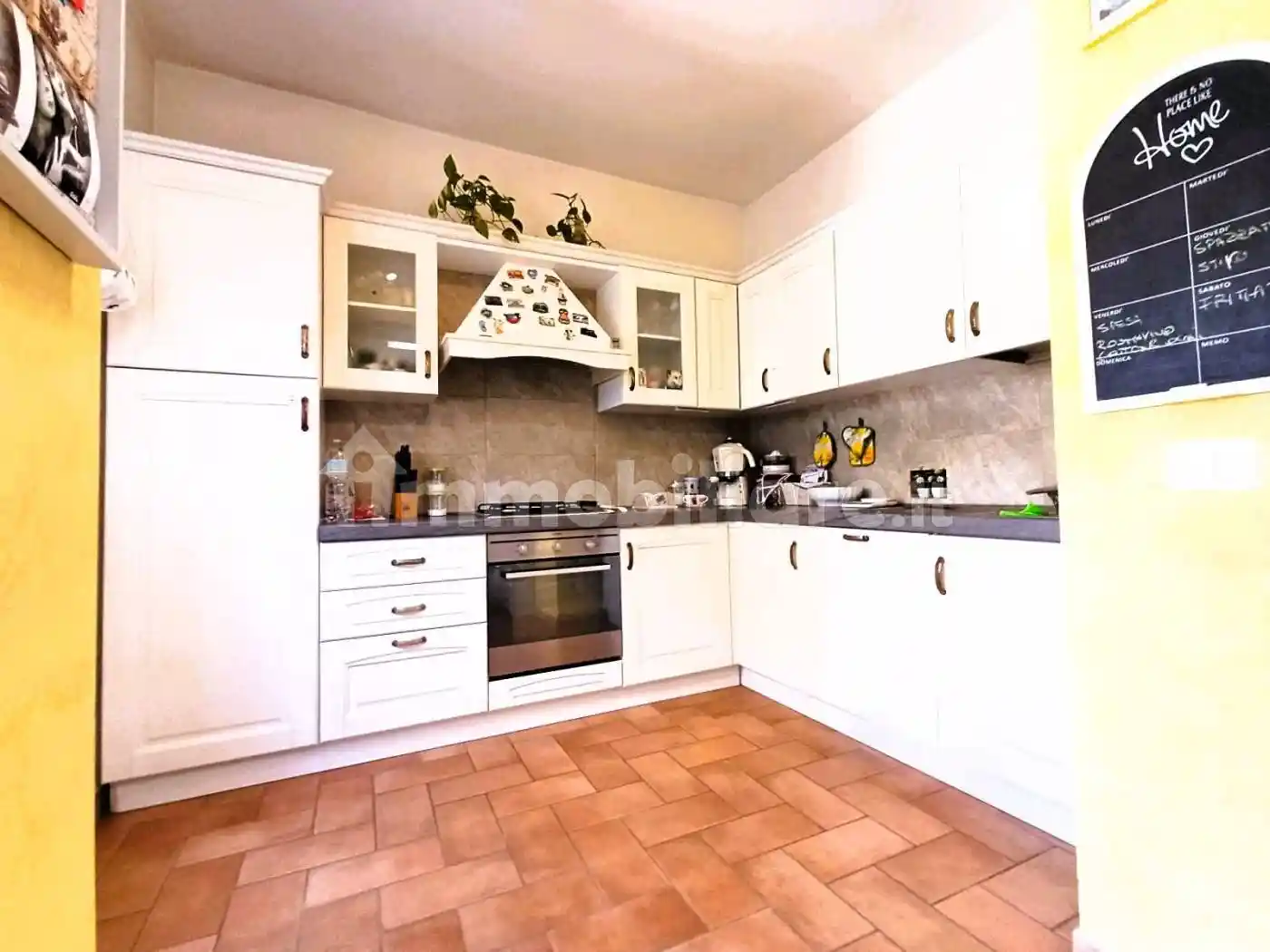 Appartamento in vendita a Caprarola