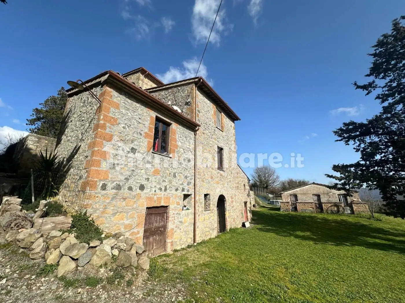 Rustico - Casale in vendita a Castel Giorgio