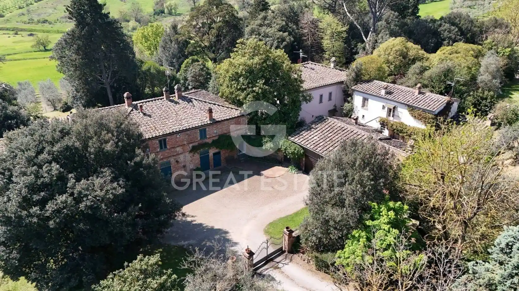 Rustico - Casale in vendita a Foiano della Chiana