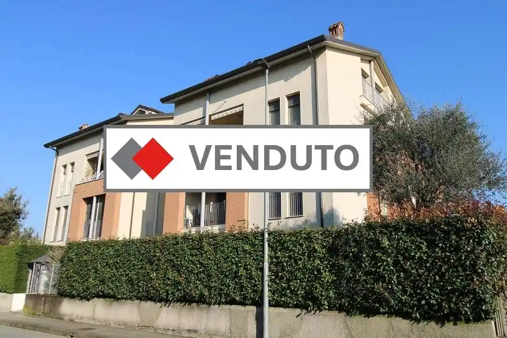 Appartamento in vendita a Vaprio d'Adda