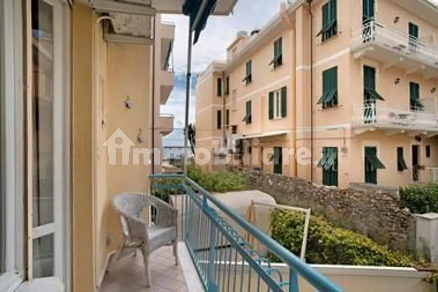 Appartamento in affitto a Alassio