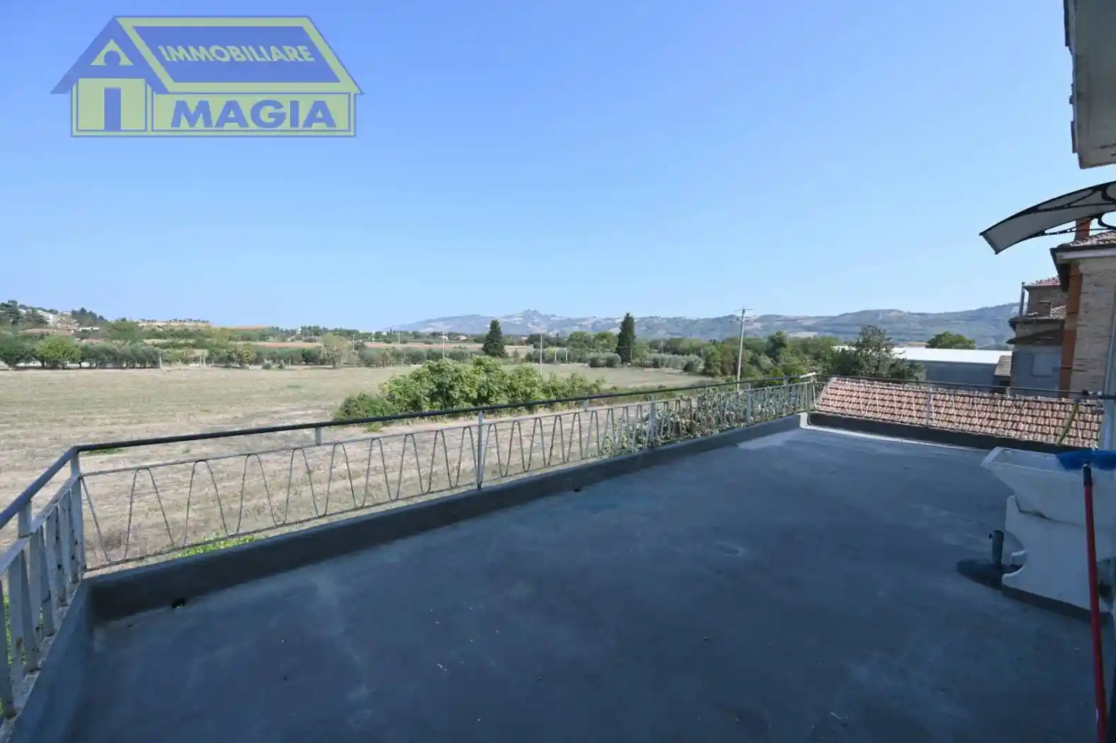 Casa indipendente in vendita a Monsampolo del Tronto