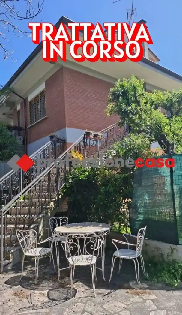 Villa in vendita a Pomezia