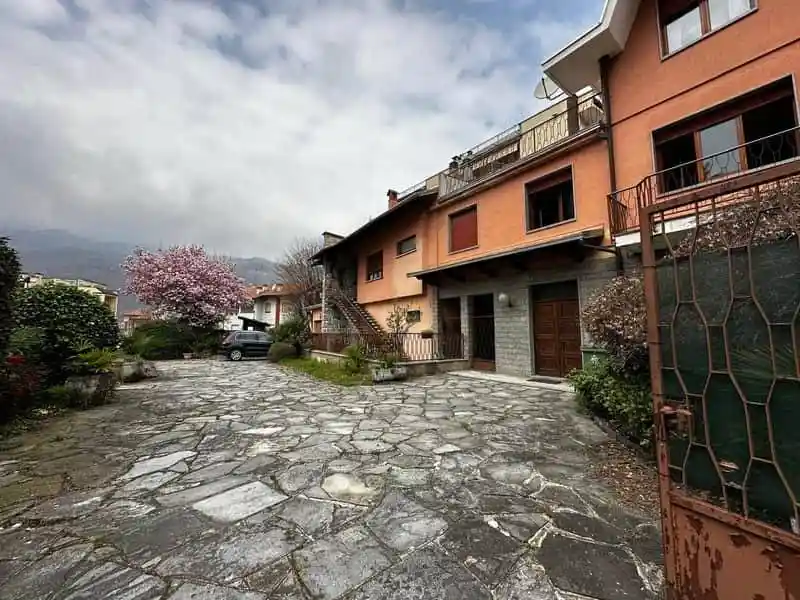 Villa in vendita a Quarona