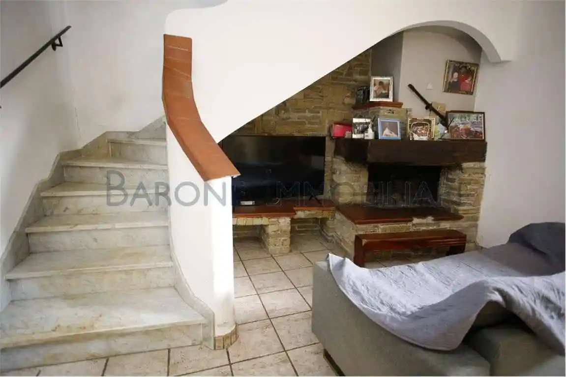 Appartamento in vendita a Massa