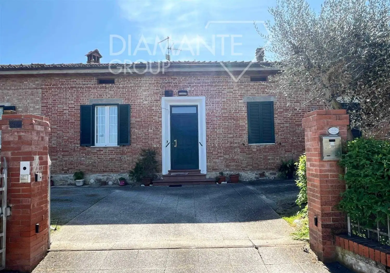 Casa indipendente in vendita a Castiglione del Lago