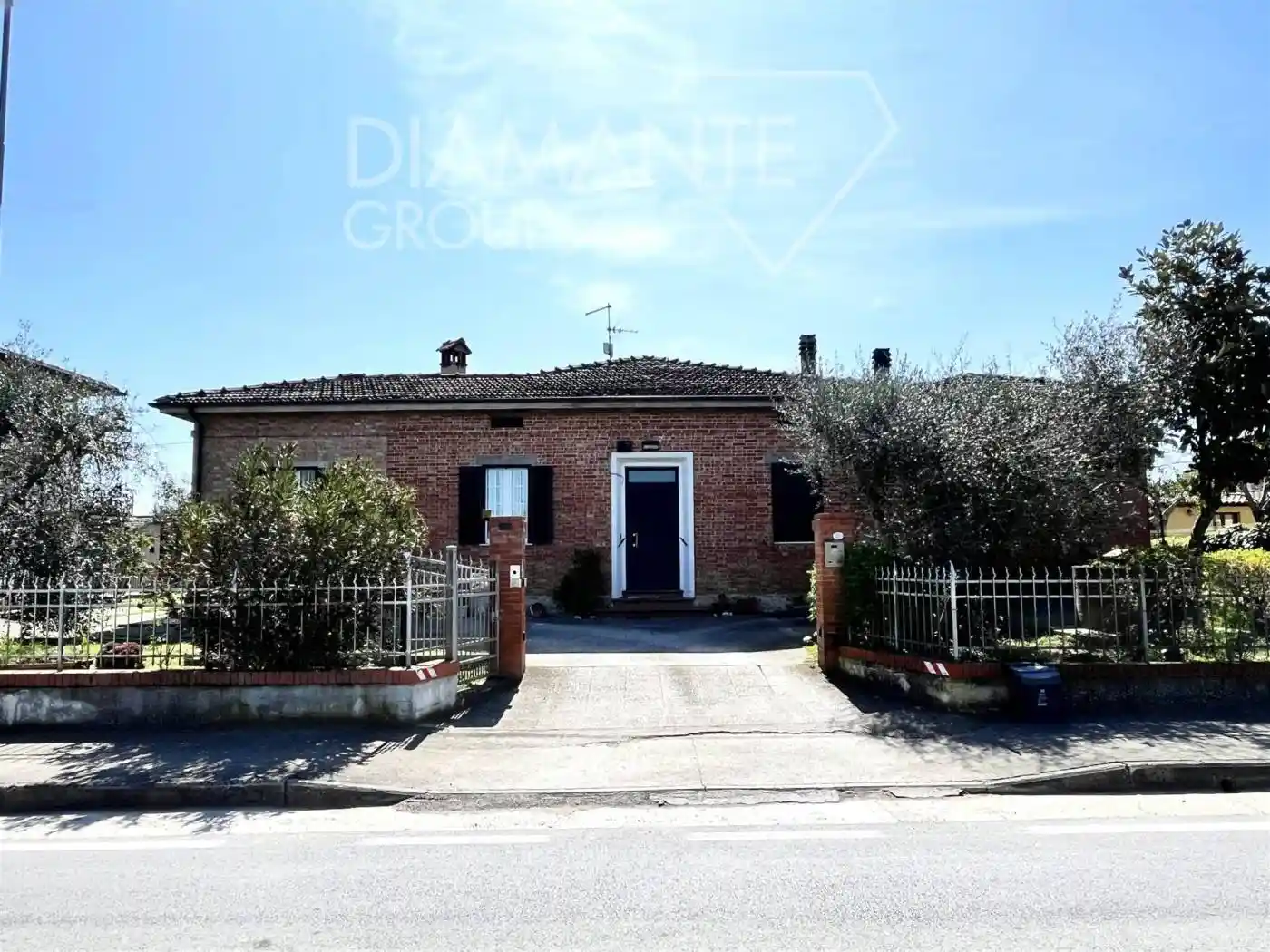 Terratetto unifamiliare 219 m², buono stato, Vitellino, Castiglione del Lago - foto 2
