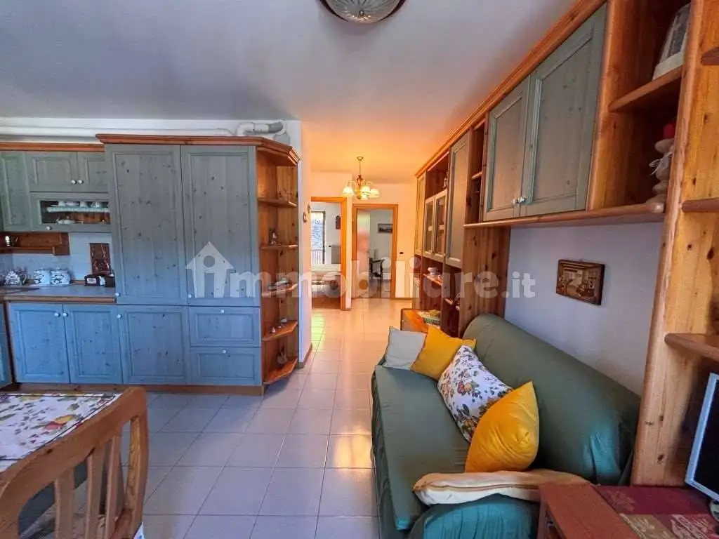 Quadrilocale via Ugo Silvestri, 16 B, Centro, Malè - foto 5