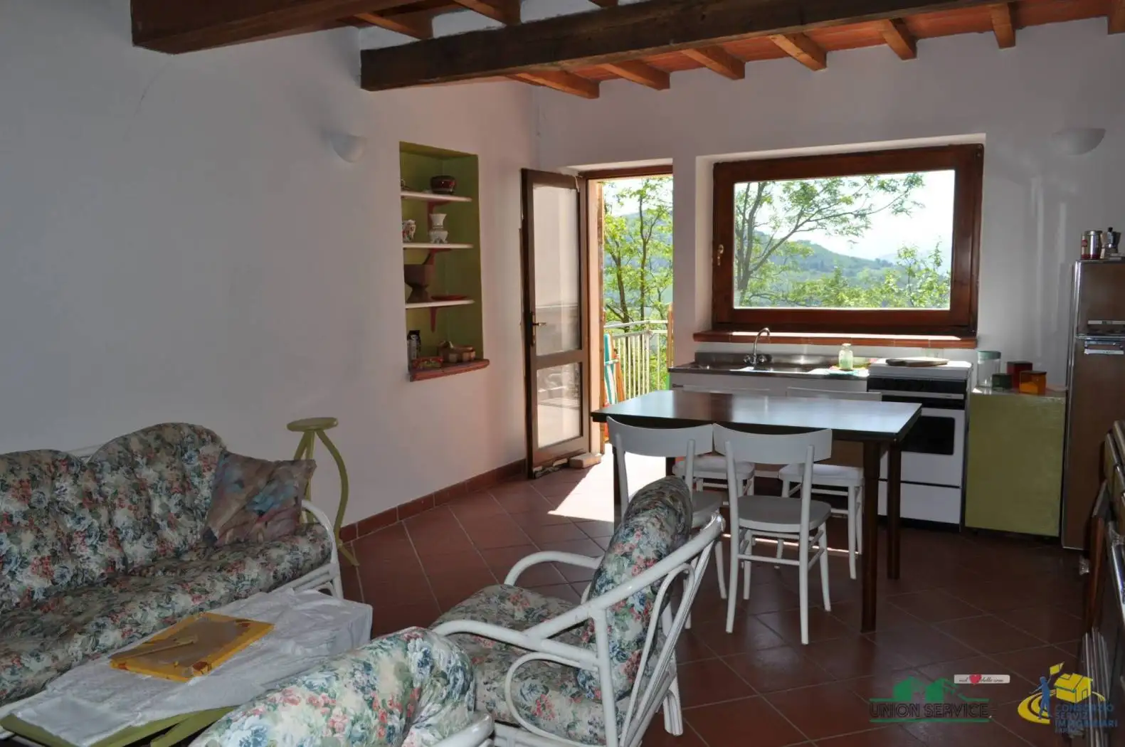 Villetta a schiera in vendita a Varano de' Melegari