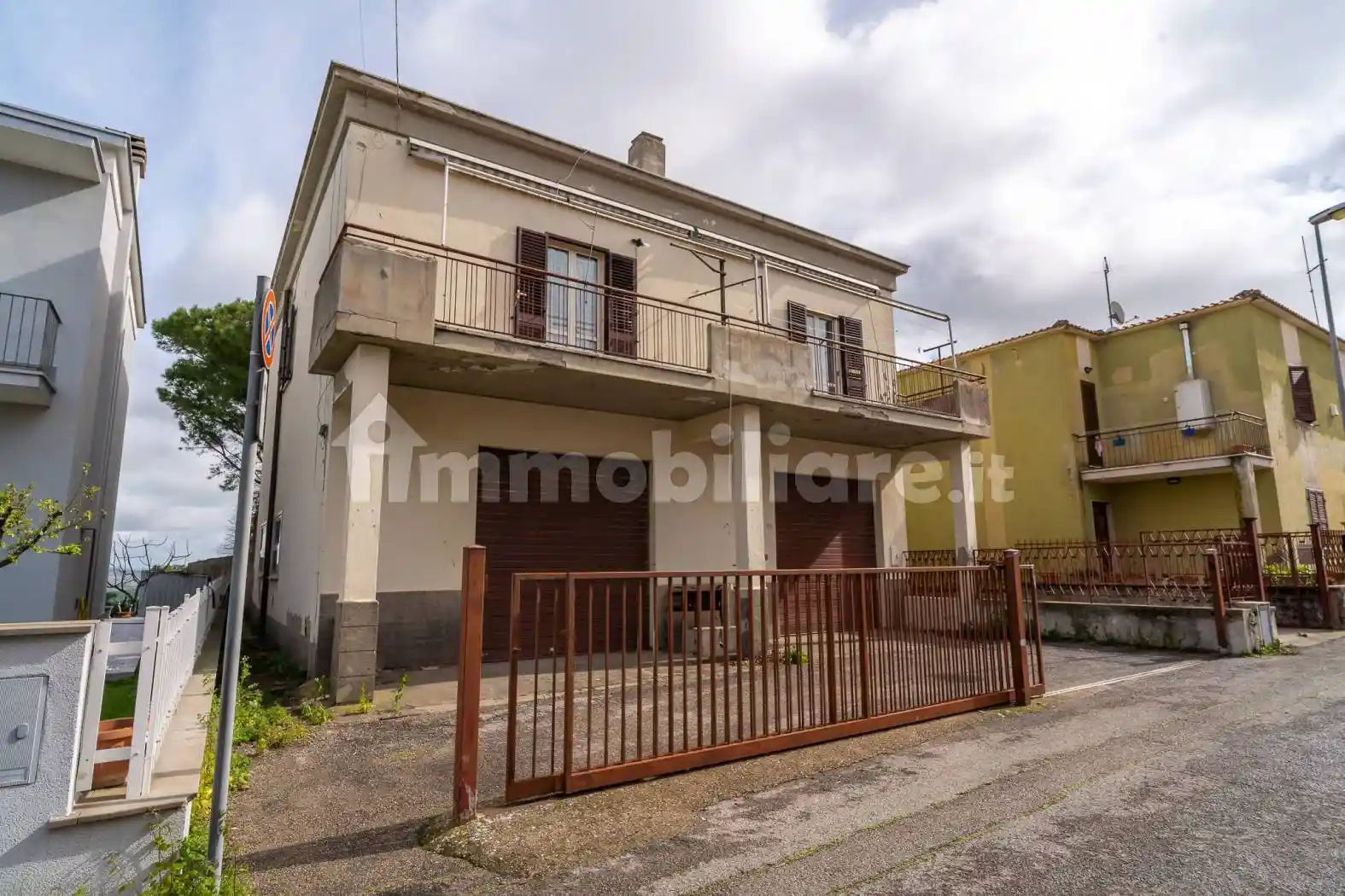 Villa in vendita a Tarquinia