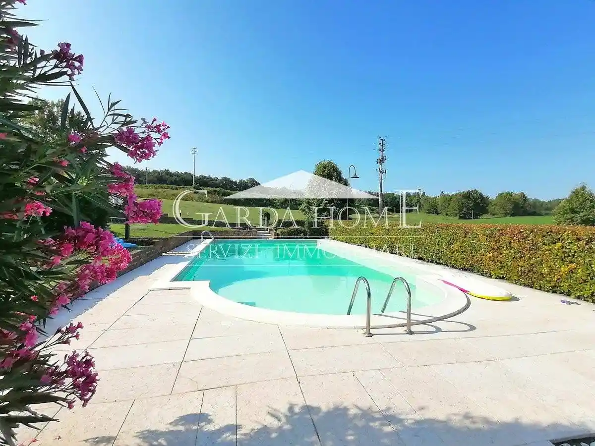 Appartamento in vendita a Lonato del Garda