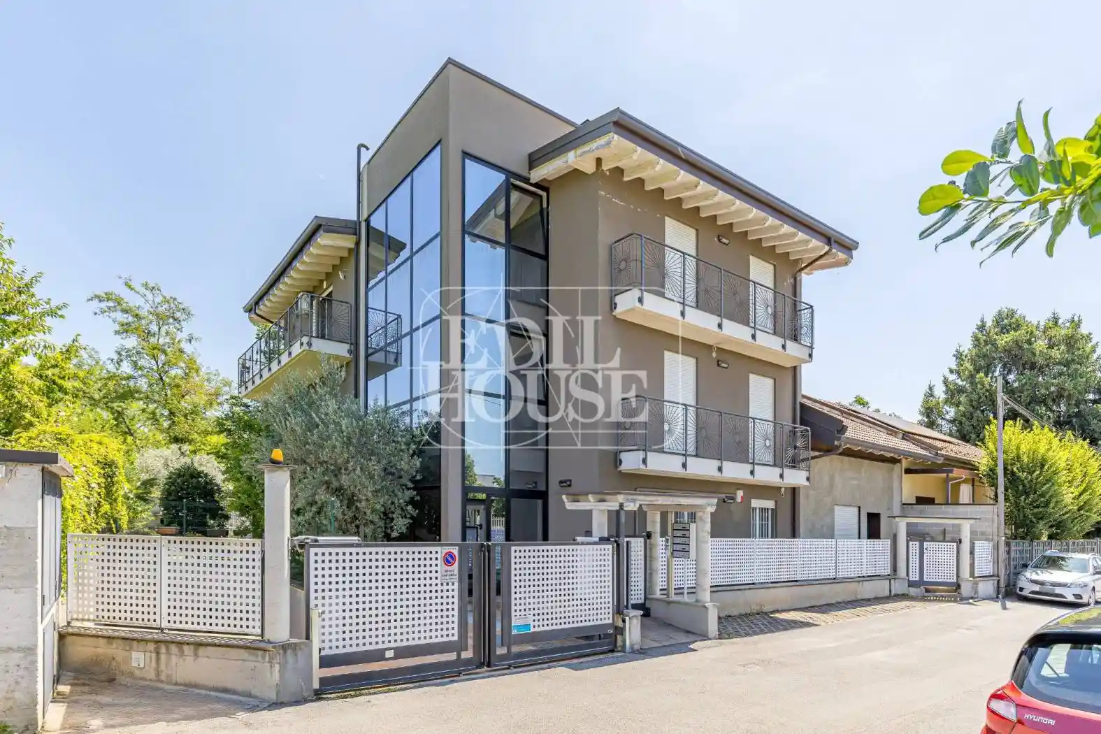 Appartamento in vendita a Desio