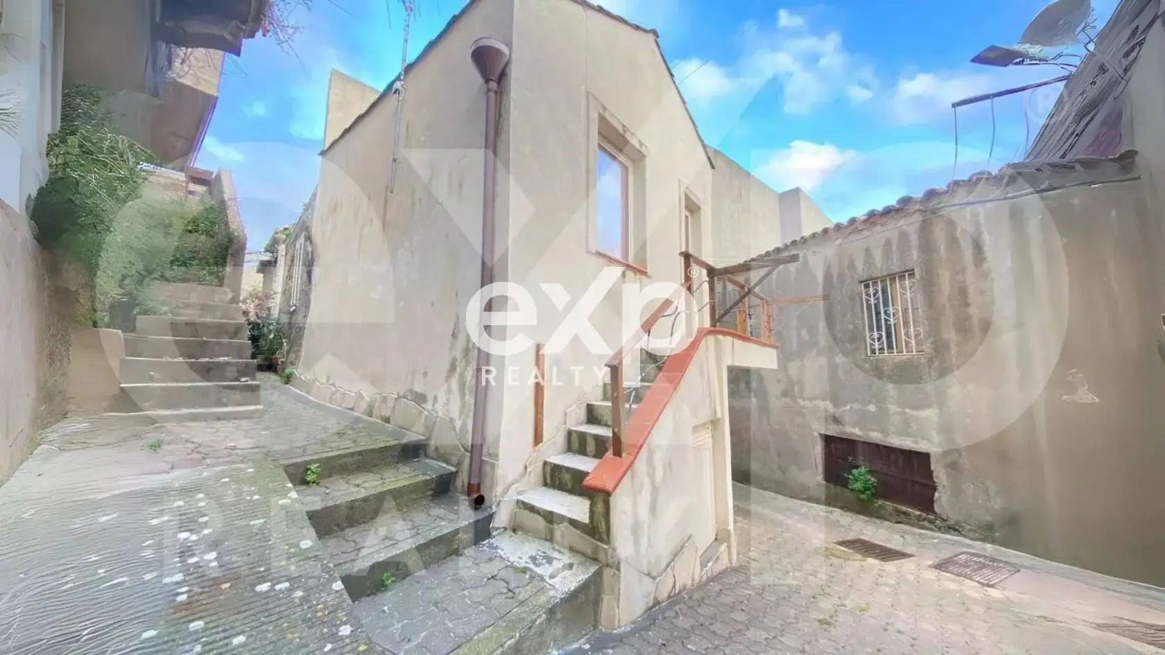 Casa indipendente in vendita a Saponara