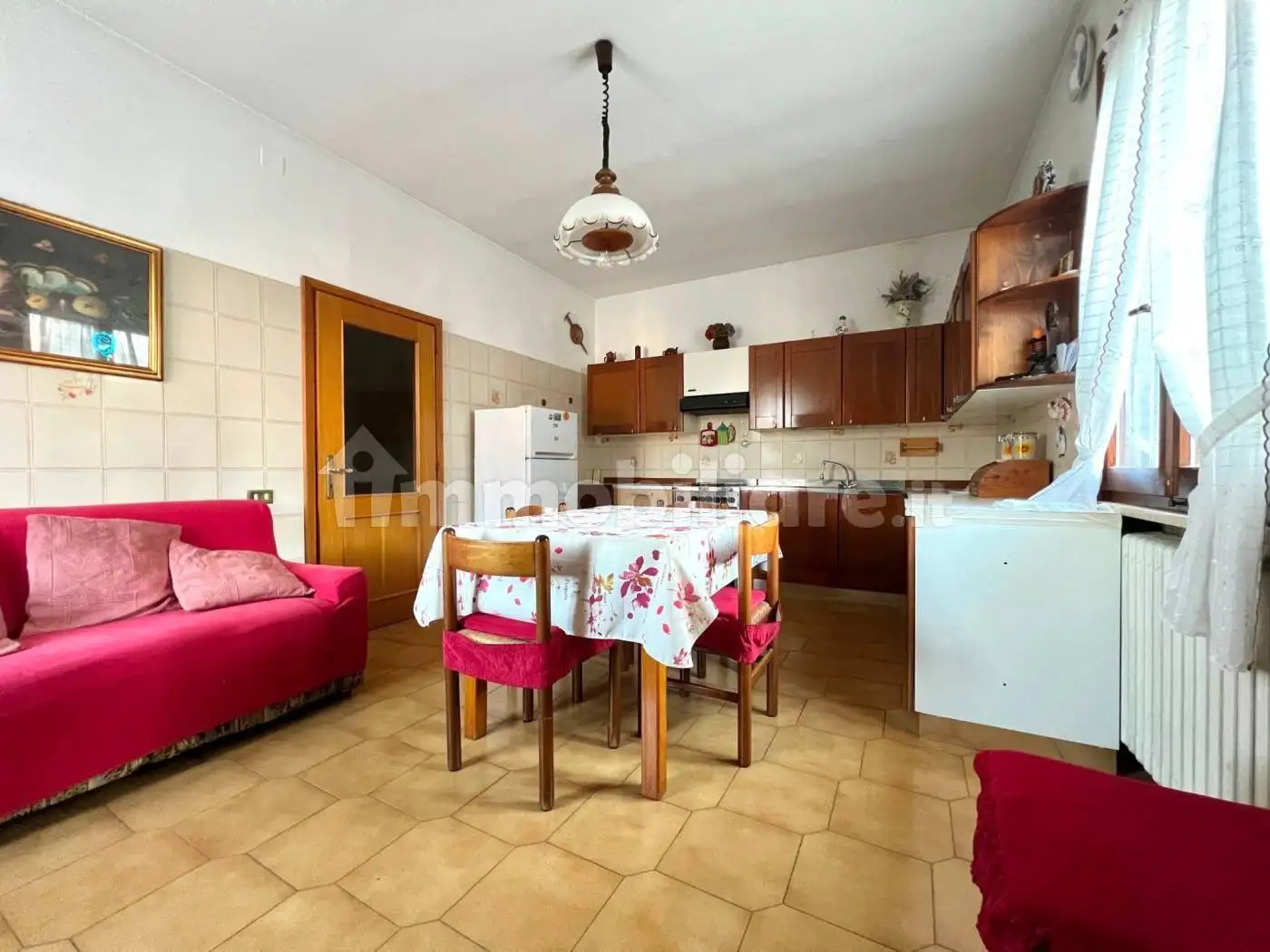 Villa unifamiliare, buono stato, 350 m², Centro, Baiso - foto 2