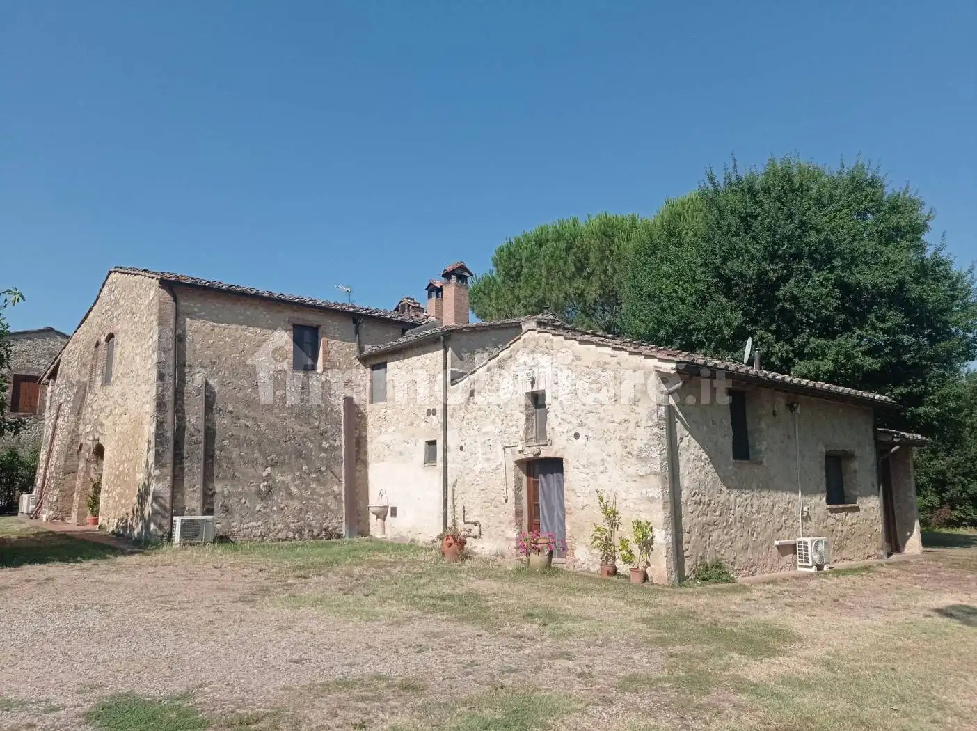 Villa in vendita a Colle di Val d'Elsa