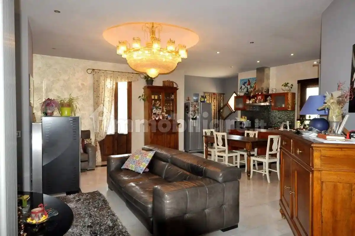 Appartamento in vendita a Montevarchi