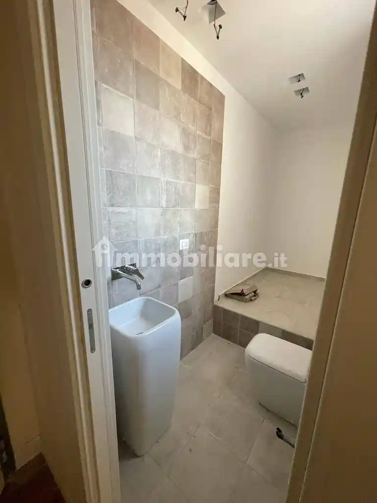 Palazzo - Edificio in Vendita - foto 4