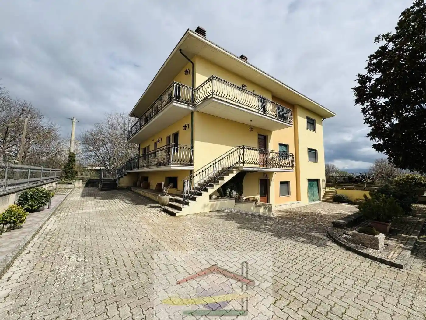 Appartamento in villa via Michelangelo Buonarroti 44, Centro, Avezzano - foto 2