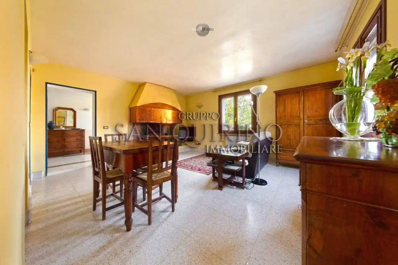 Villa in vendita a Boretto