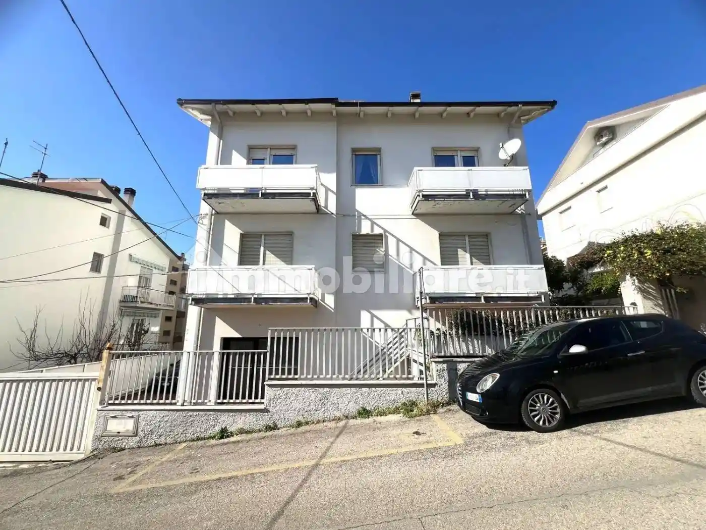 Palazzo - Edificio in Vendita - foto 2