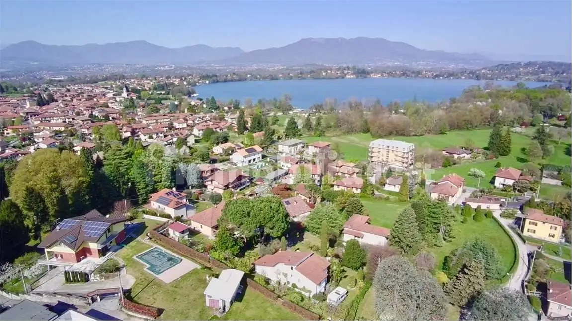 Villa unifamiliare via Moncucco, Cadrezzate con Osmate - foto 2