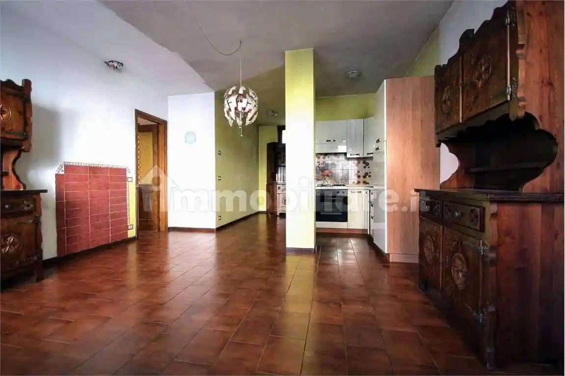 Quadrilocale via Enrico Bonazzola, 19, Centro, Calalzo di Cadore - foto 2