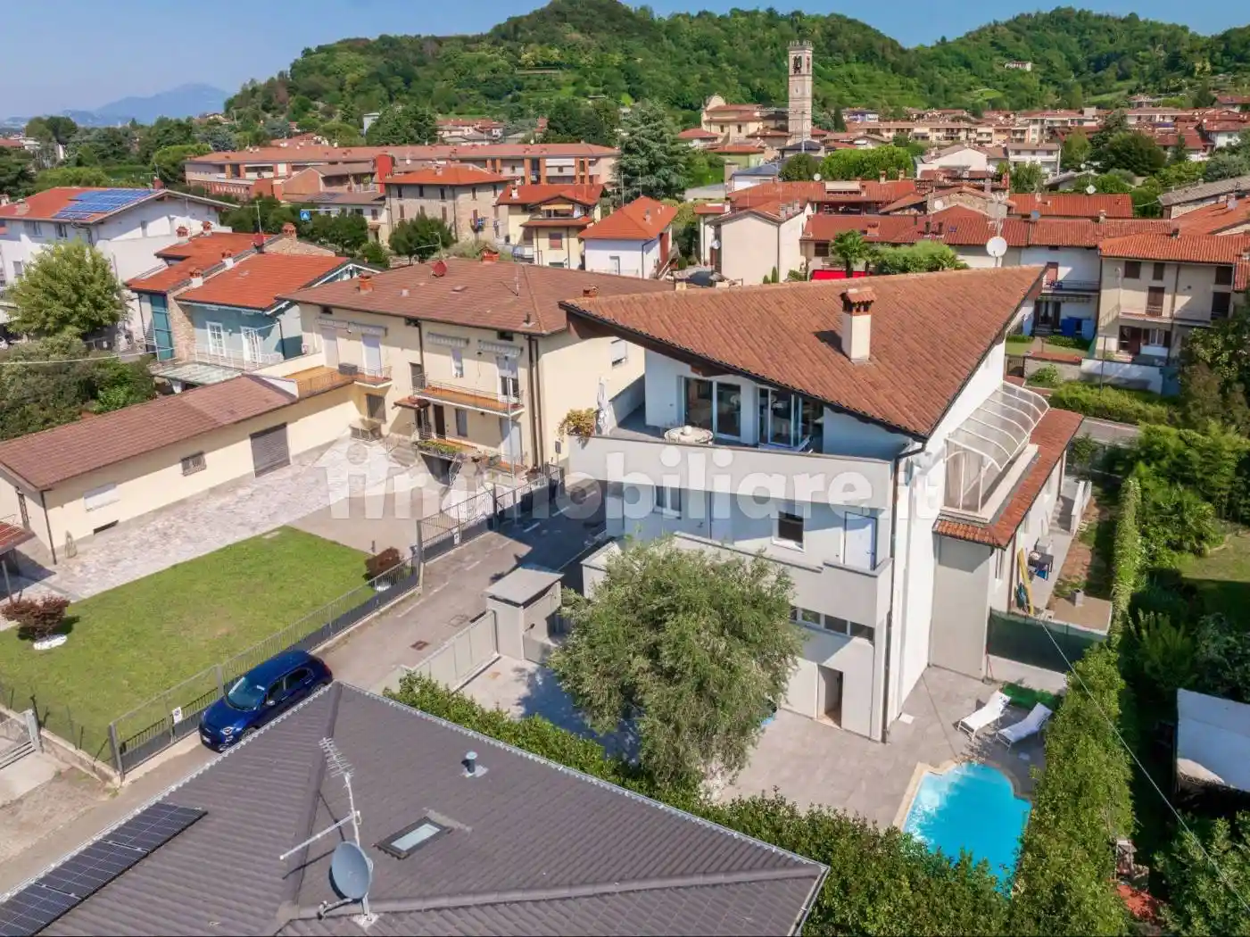 Appartamento in vendita a Bagnatica