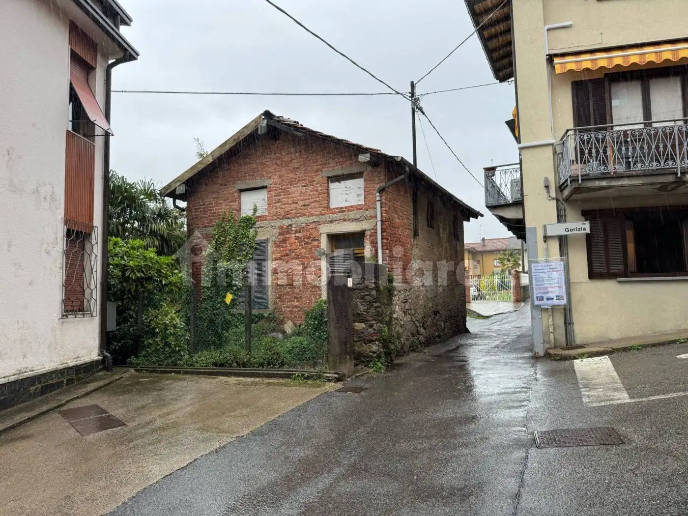 Rustico - Casale in vendita a Gemonio