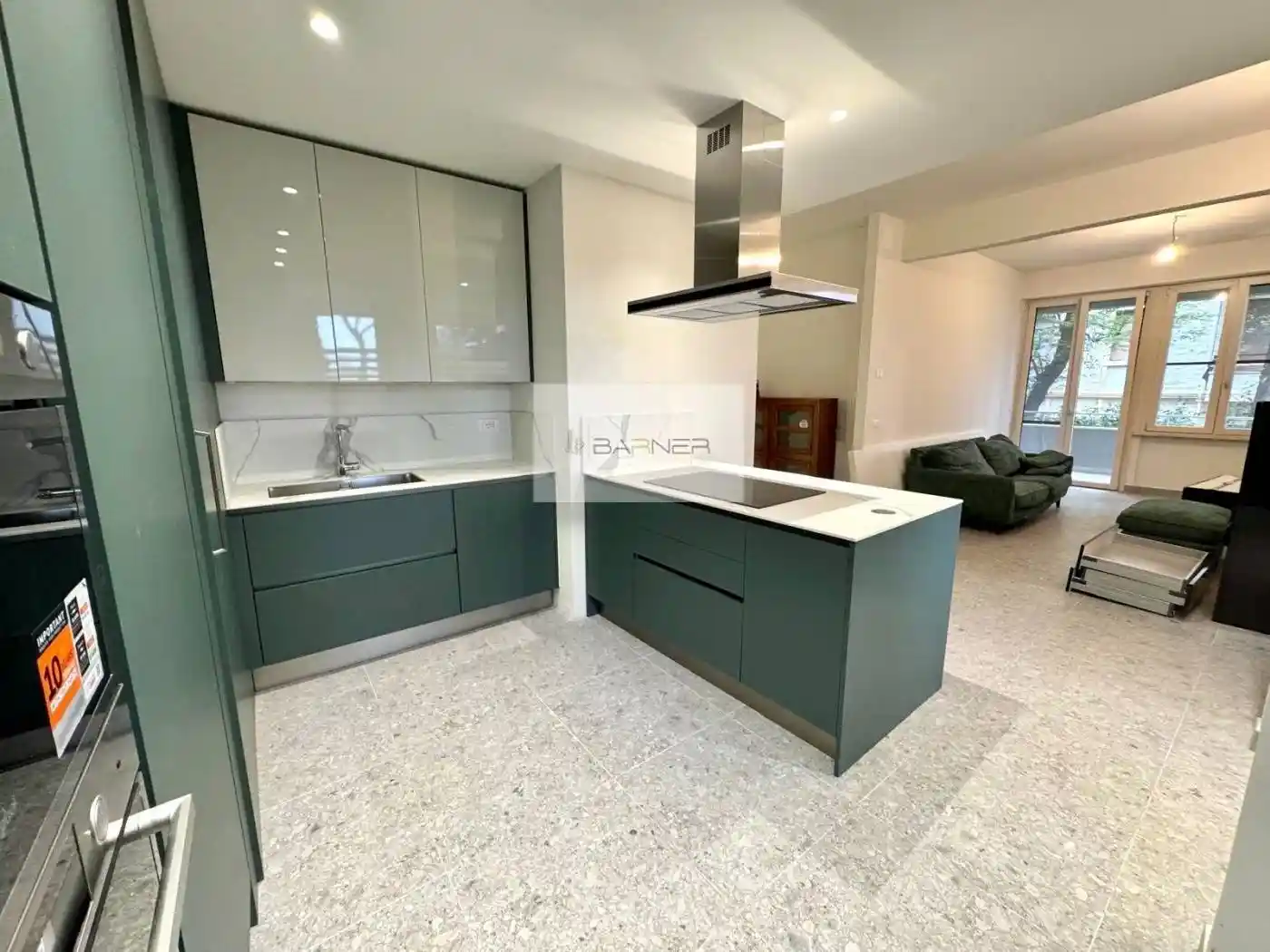 Appartamento in vendita a Viareggio