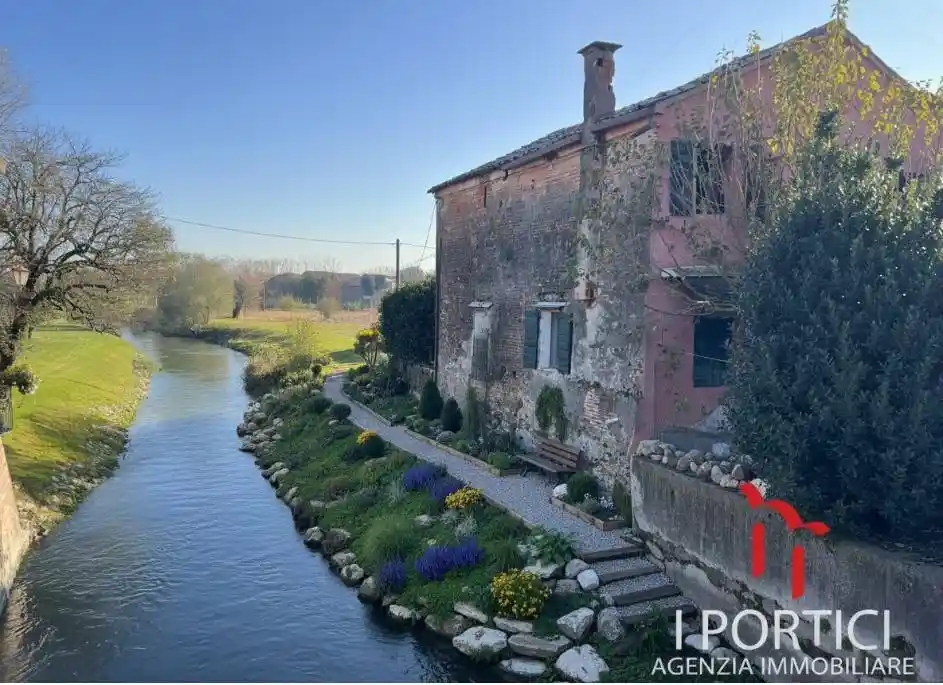 Rustico - Casale in vendita a Morgano