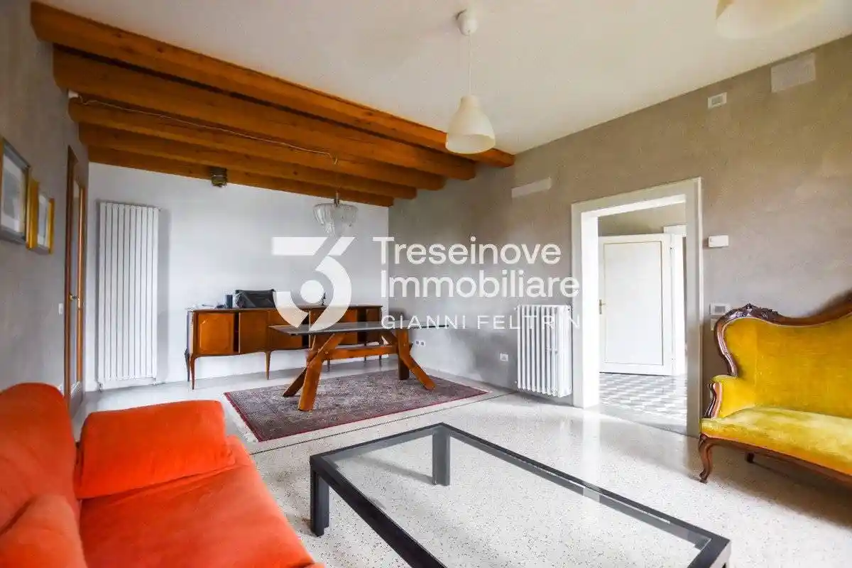 Villa unifamiliare via Piave, Centro, Caerano di San Marco - foto 3