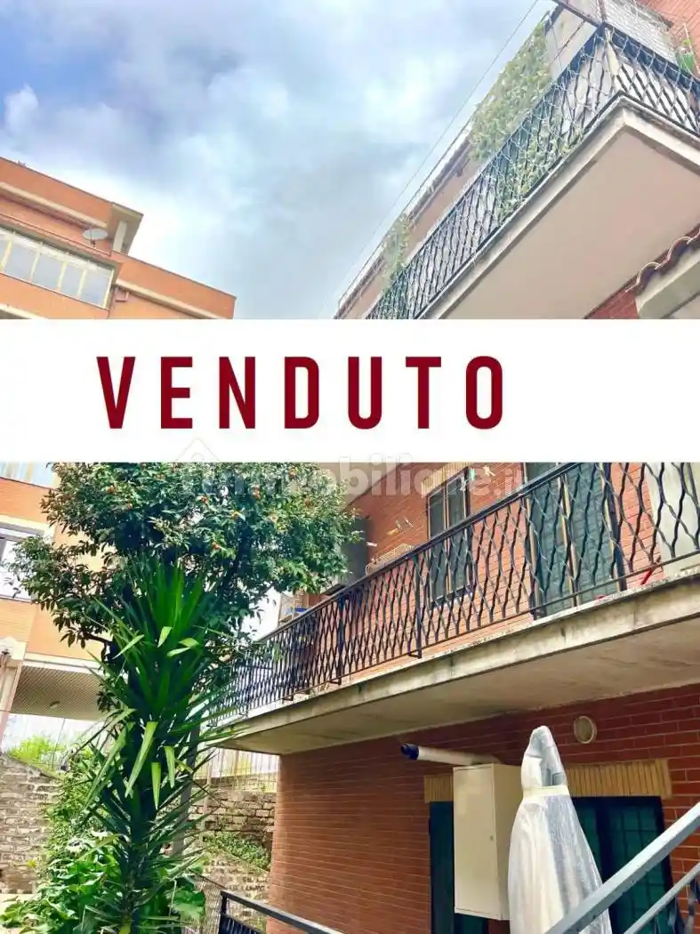 Appartamento in vendita a Roma