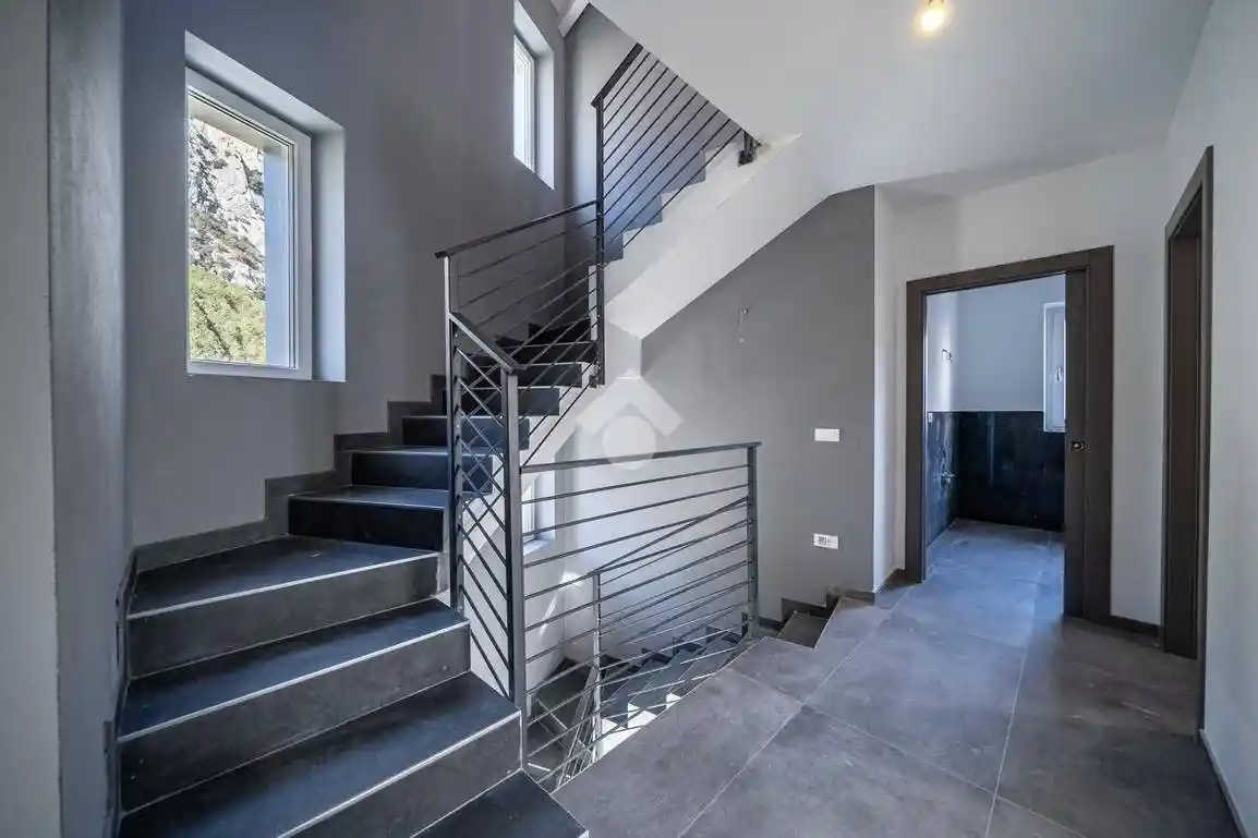 Villa unifamiliare, nuova, 194 m², Dro - foto 2