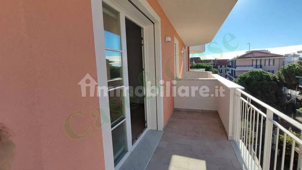 Appartamento in affitto a Celle Ligure