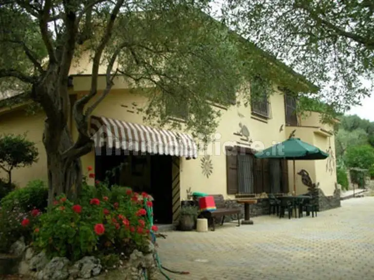 Villa in vendita a Sassari