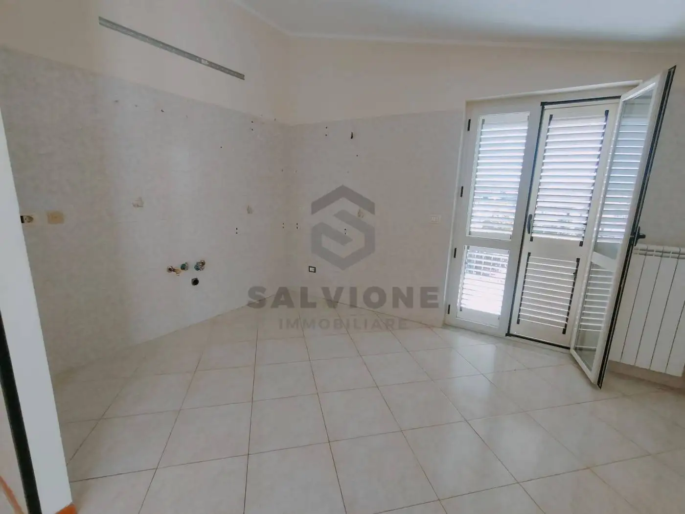 Quadrilocale buono stato, secondo piano, Amorosi - foto 3