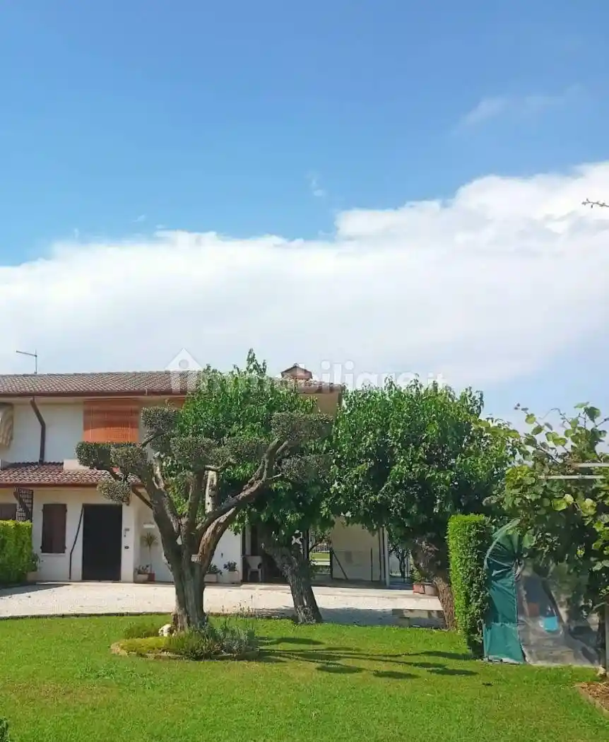 Villa in vendita a San Zenone degli Ezzelini