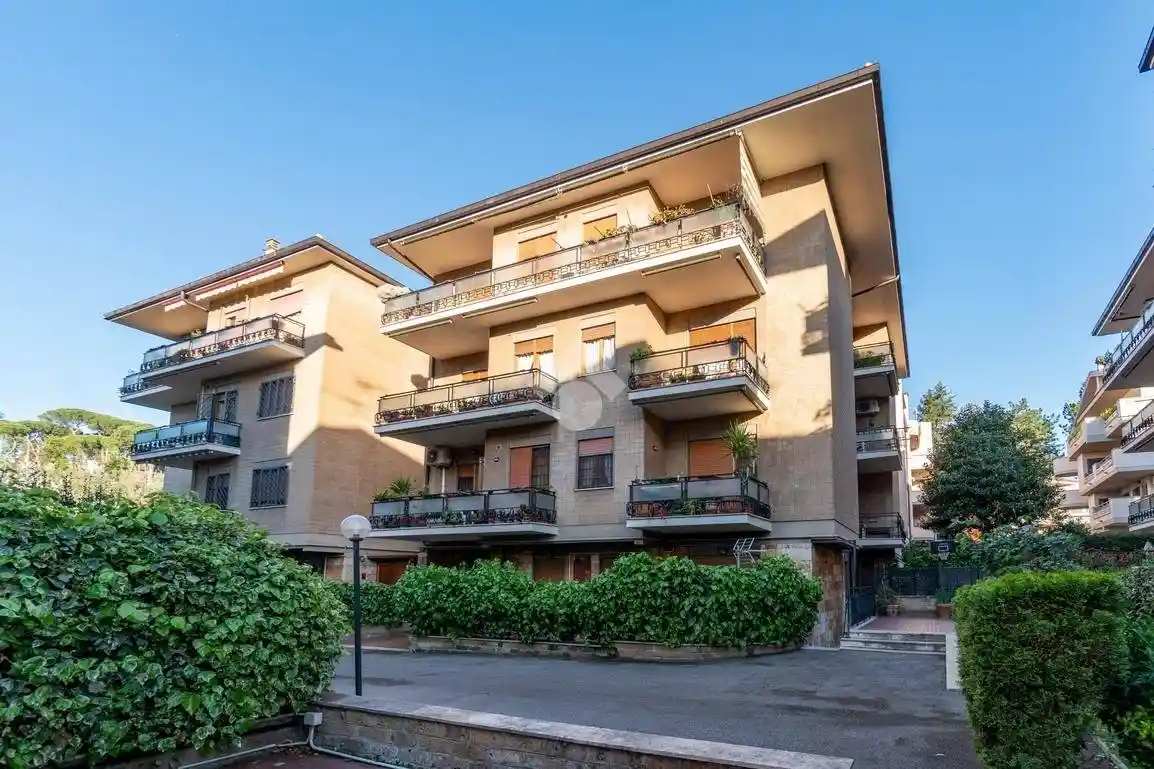 Appartamento in vendita a Grottaferrata